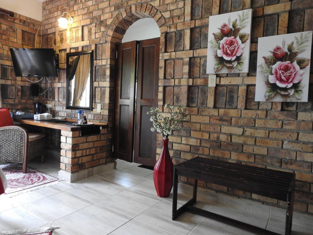 Mossel Bay Guest House ภายนอก รูปภาพ